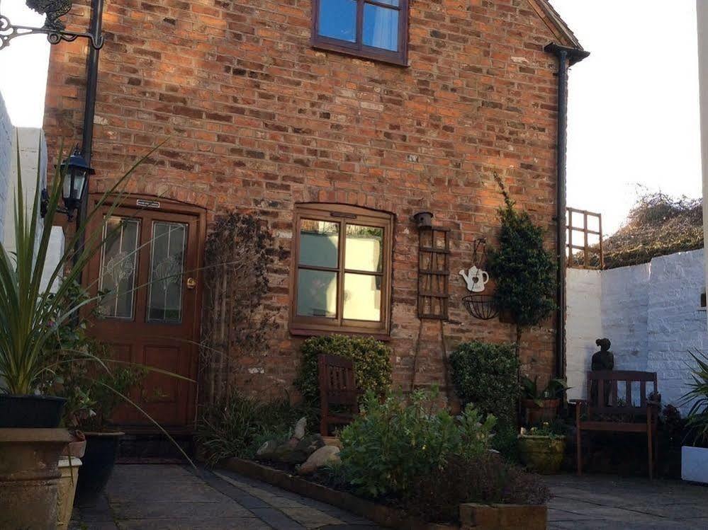 Old Street B&B Upton upon Severn Exterior foto